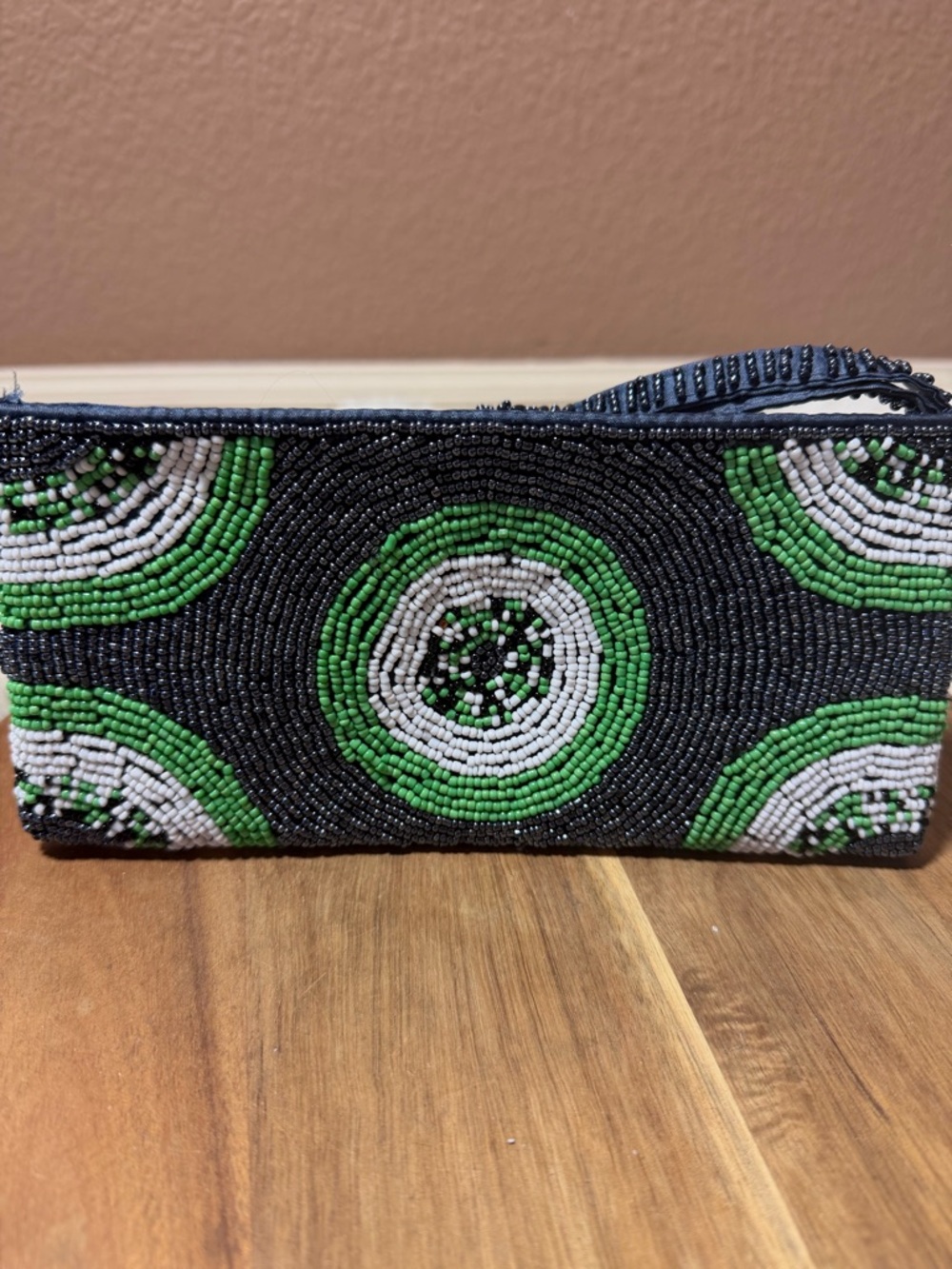 Beaded Green & Blue Circle Pattern Wristlet Clutch - Picture 4 of 6